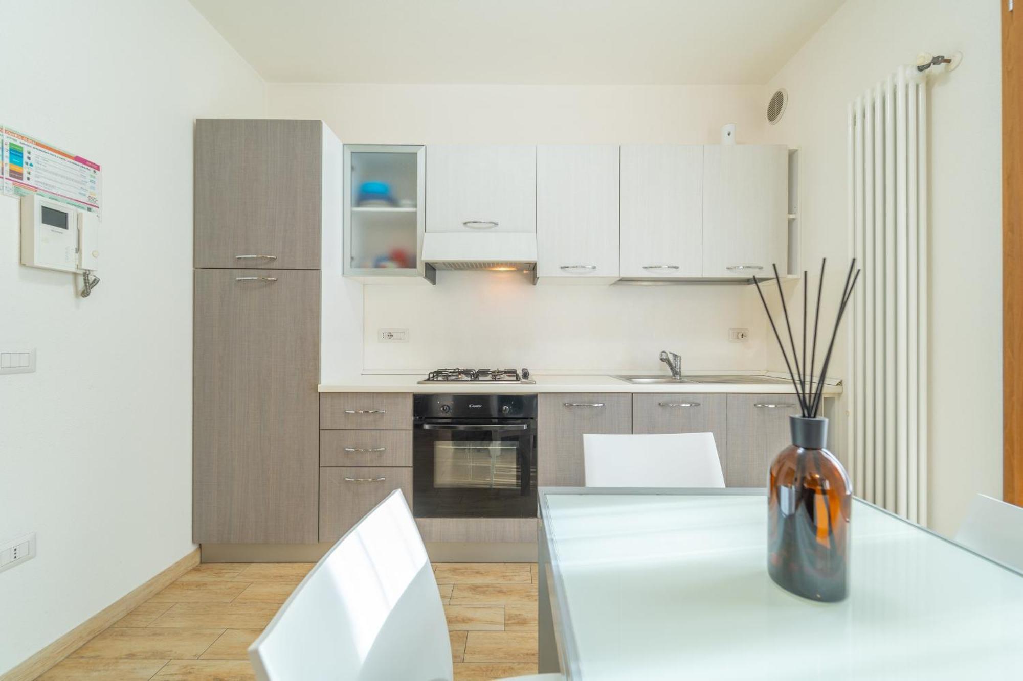 Brorent-casa Chic *